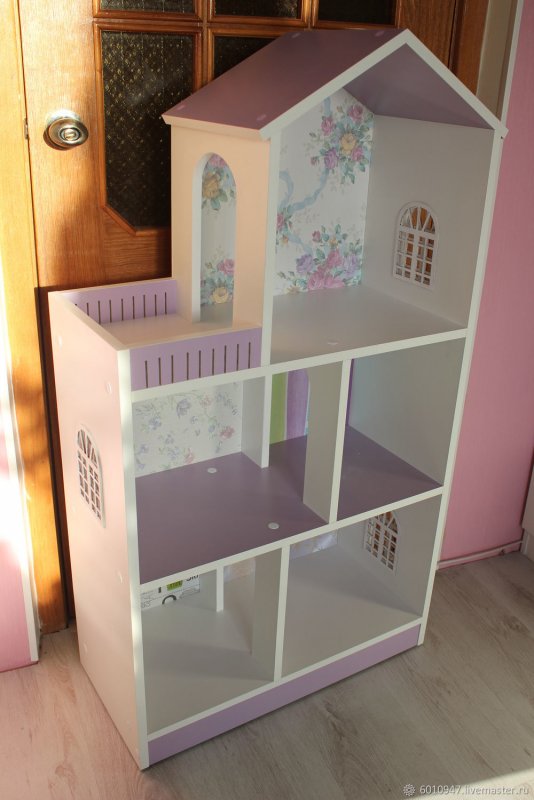 Кукольный домик из стеллажа