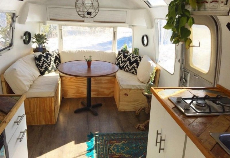 Автодом Airstream планировка