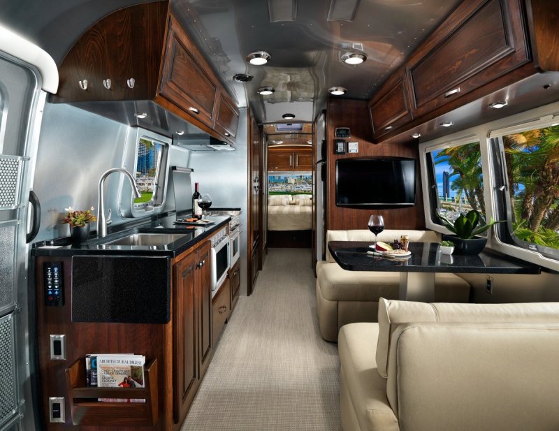 Автодом Pan American Airstream
