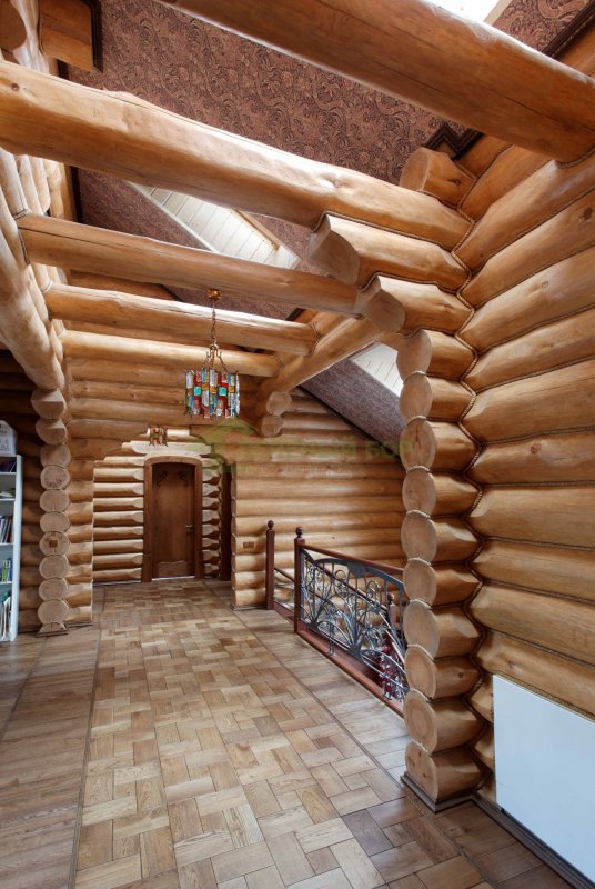 Деревянный дом из кругляка