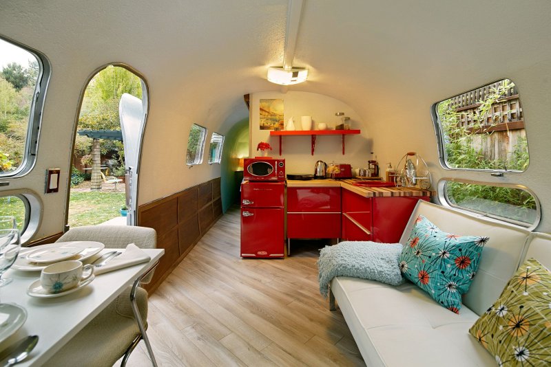 Кемперы Airstream Mini