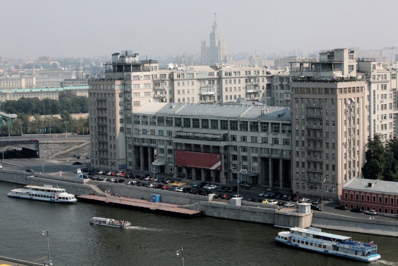 Дом правительства Серафимовича, 2 дом на набережной