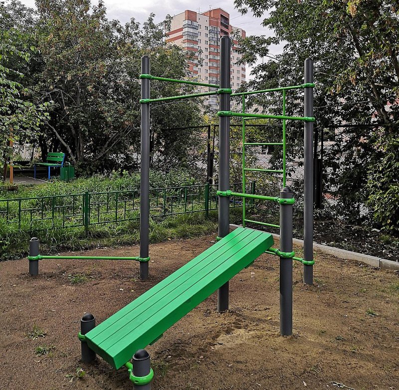 Спортивный городок на площадку