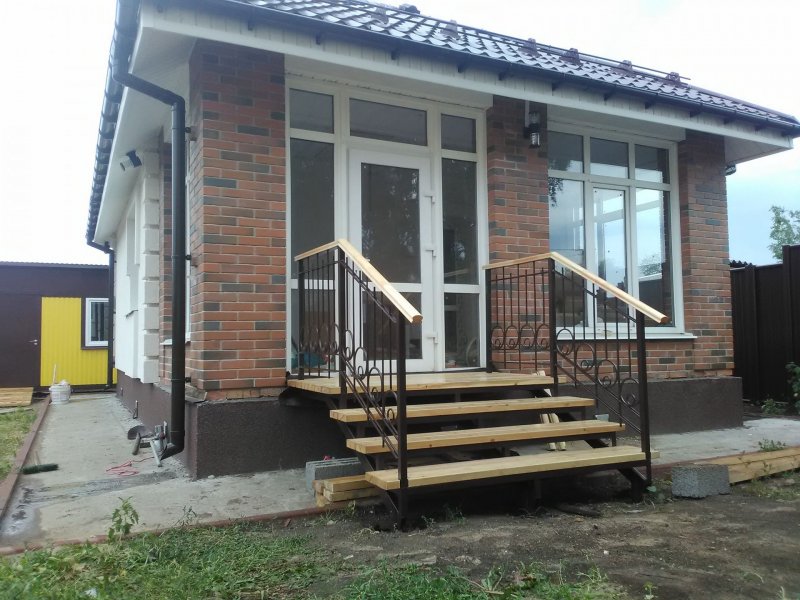 Крыльцо из лиственницы