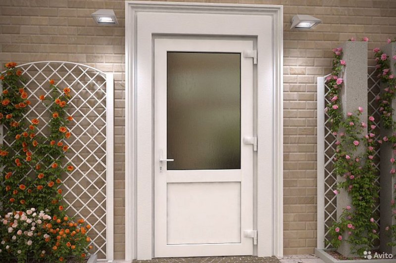 Пластиковые двери VEKA входные