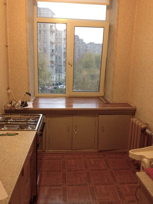 Двухкомнатная квартира сталинка