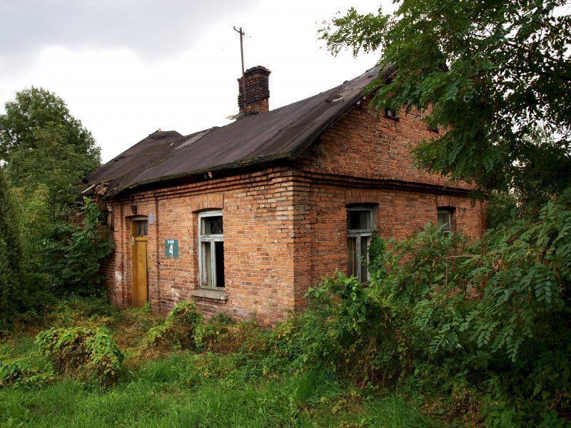 Деревенский кирпичный дом
