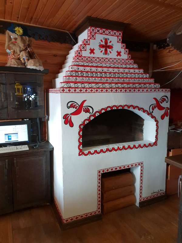 Расписная печь