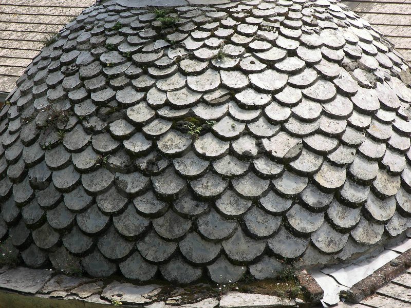 Черепица из старых покрышек