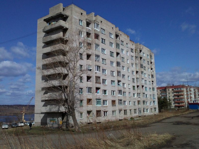 Заброшенная девятиэтажка