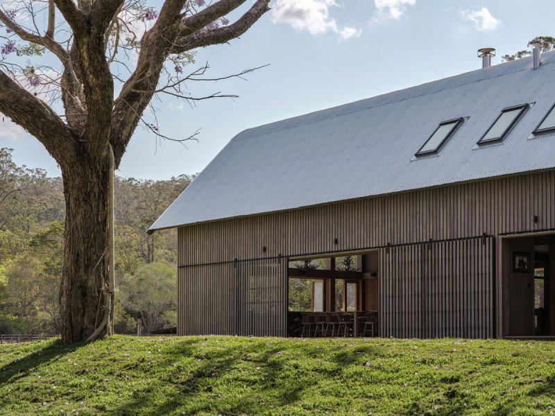 The Barn House / Paul Uhlmann Architects