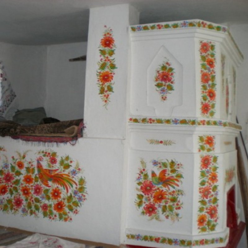 Расписная печь