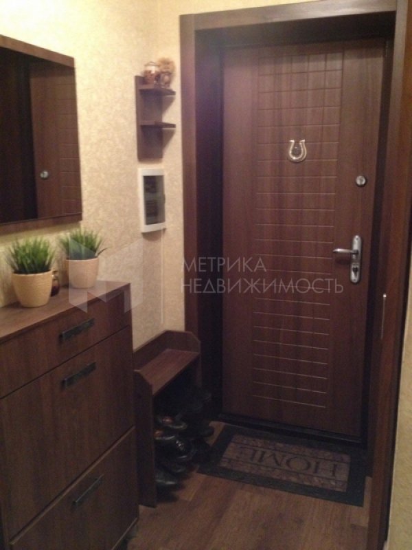 Прихожая в маленький коридор панельный дом