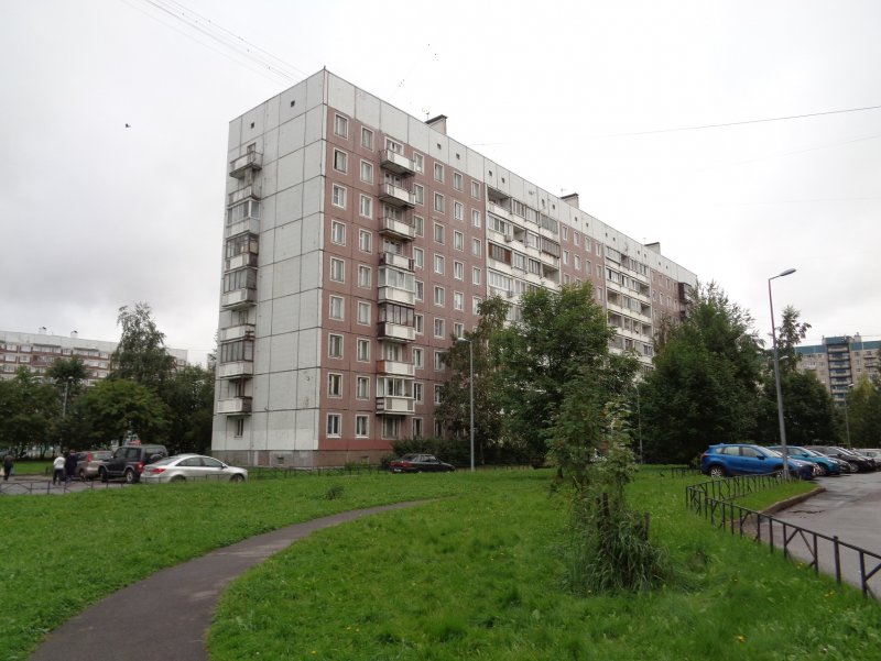 Авиаконструкторов дом 20