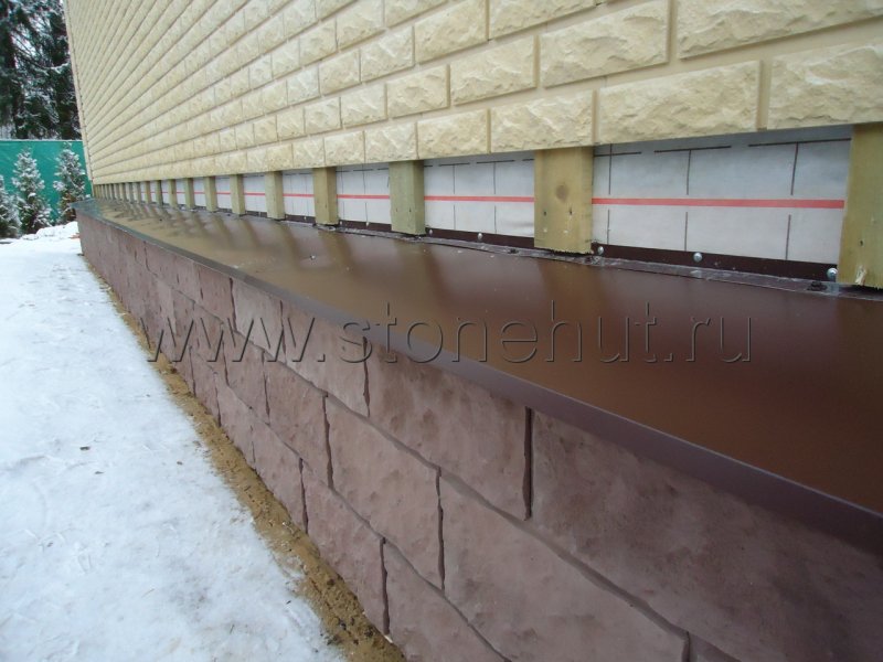Отлив для цоколя Nichiha ftd49