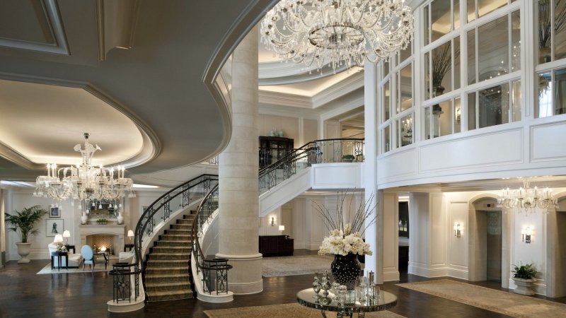 Лестница St Regis