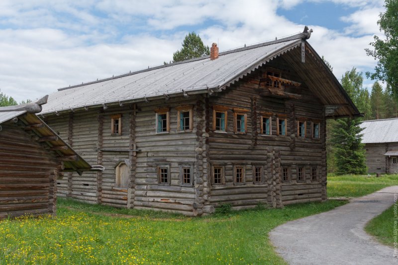 Северная изба, пятистенка