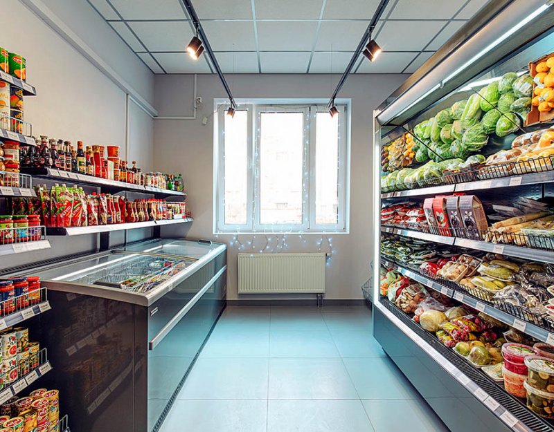 Маленький магазин продуктов