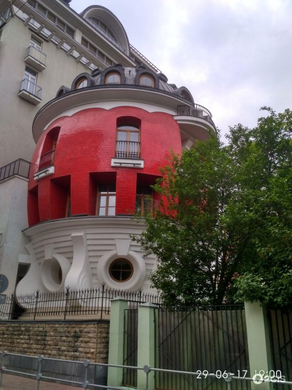 Ул Машкова дом яйцо