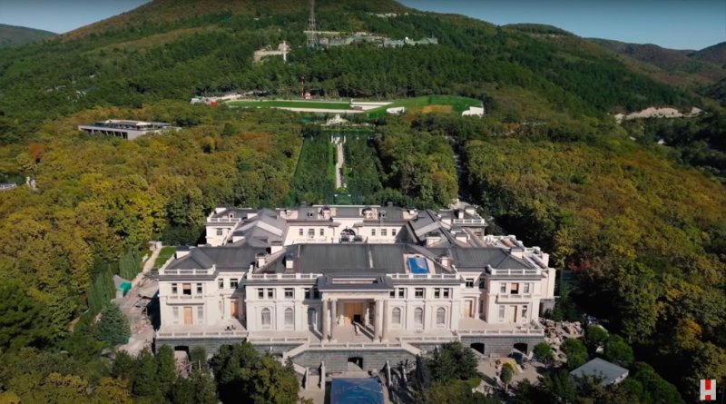 Дворец Путина Навальный