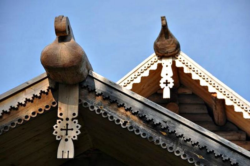 Причелина охлупень