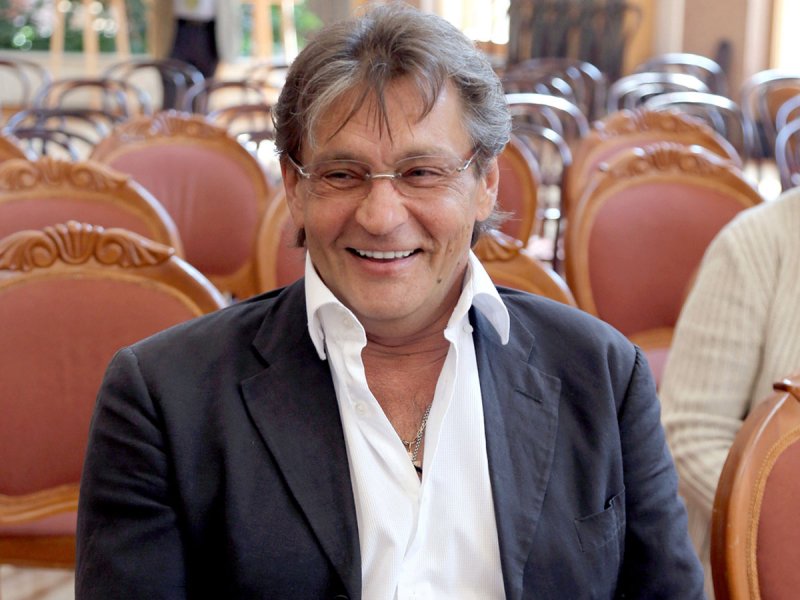 Юрий Домогаров