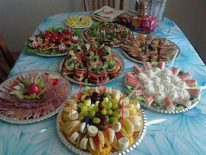 Что накрыть на детский стол