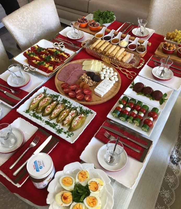 Праздничный стол