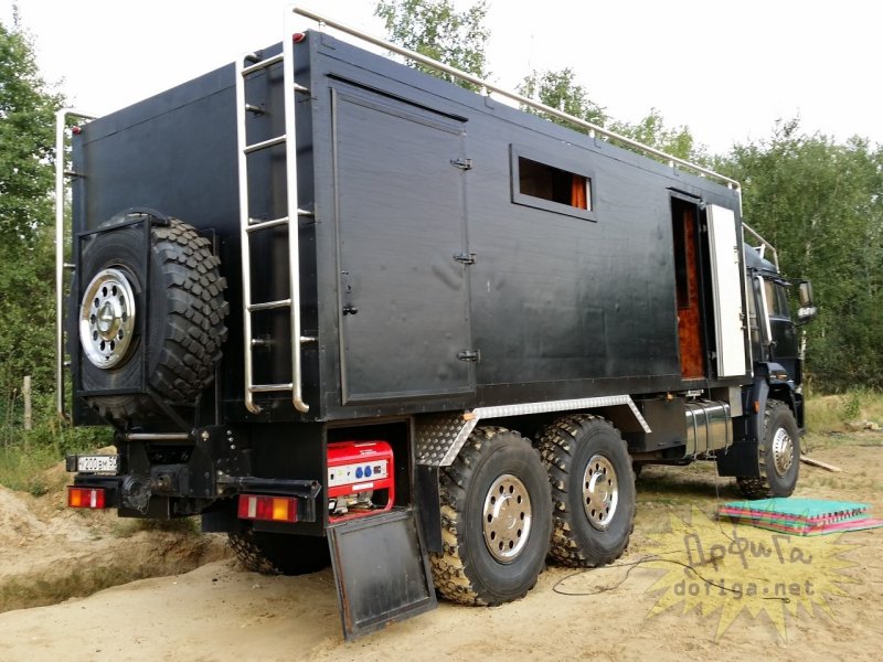 КАМАЗ 43118 автодом