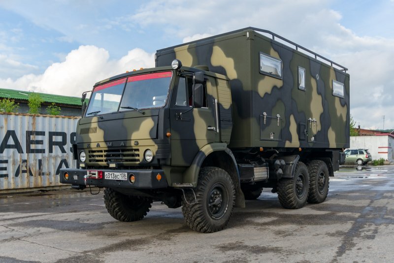 КАМАЗ автодом 43118 с прицепом