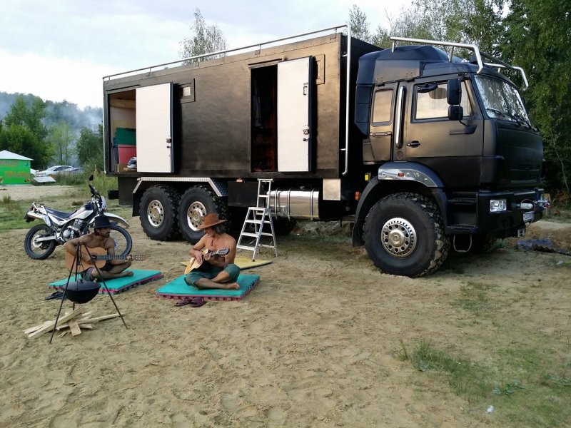 Автодома на базе КАМАЗ 6х6
