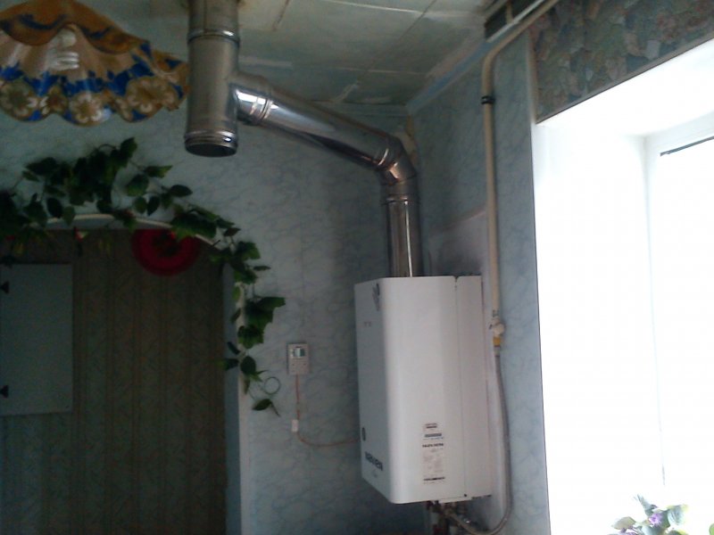 Вытяжка для котла Baxi в частном доме
