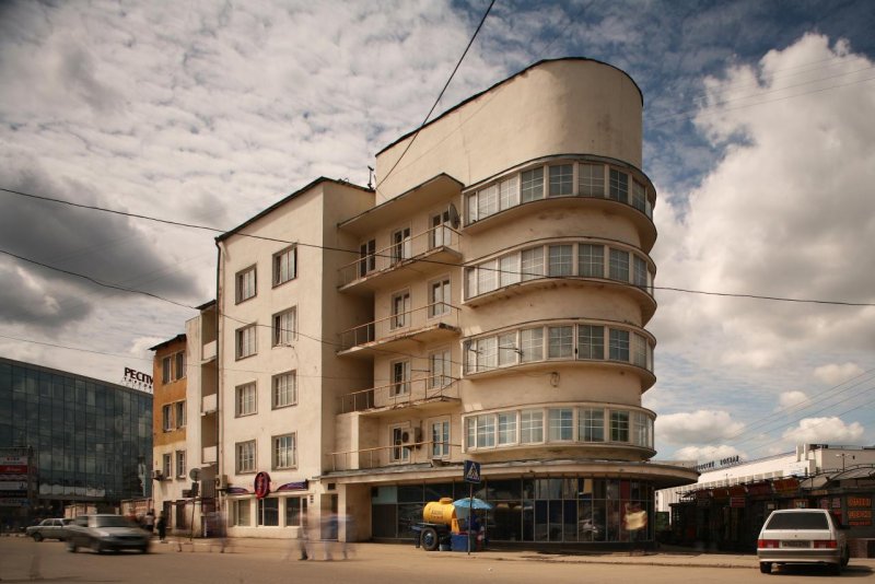 Дом Наркомфина Гинзбург