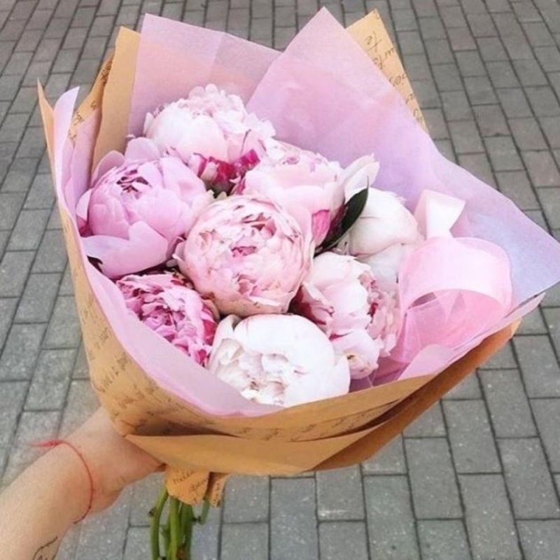 Пион корнешинал букет