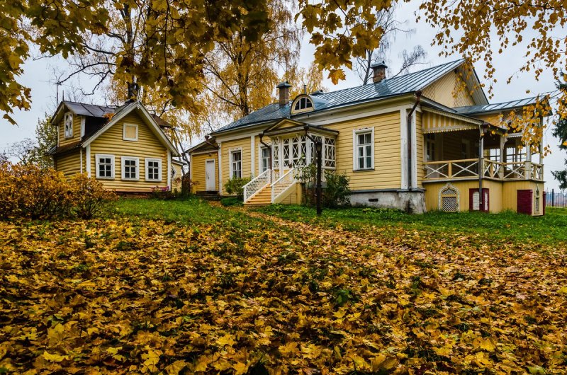 Усадьба Мураново осень