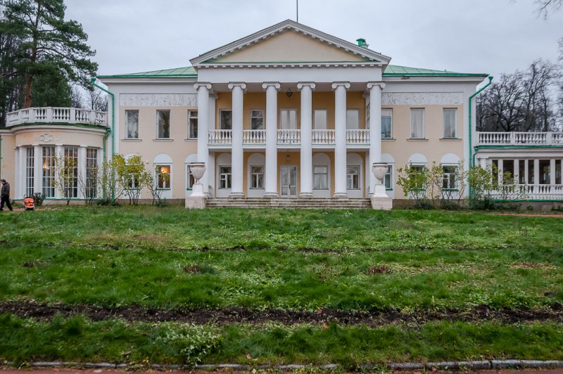 Ново-огарёво (усадьба, резиденция президента РФ)