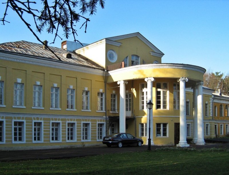 Усадьба князей Волконских Суханово