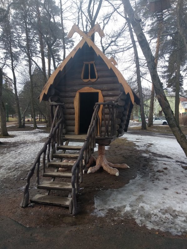Коприно избушка на курьих ножках