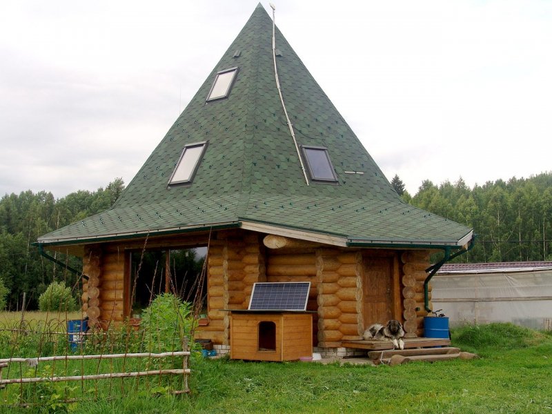 Дом из сруба шестиугольный