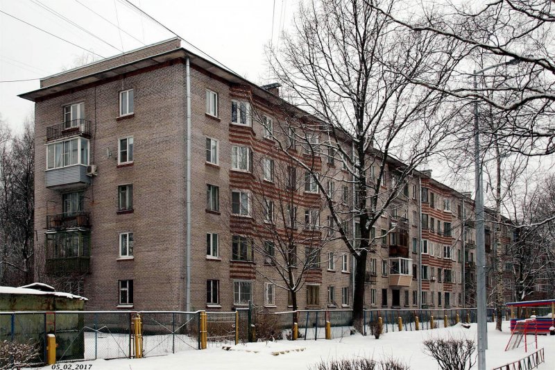 Кирпичная хрущевка 1-528