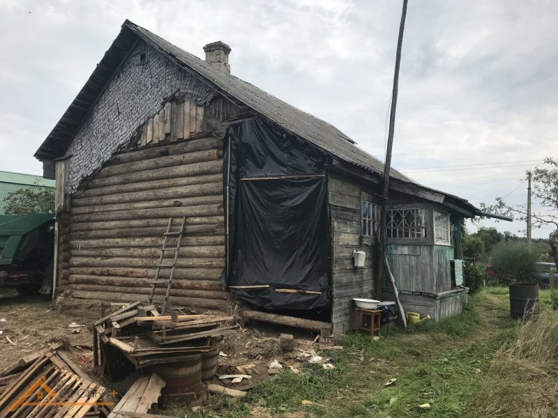 Реконструкция домика в деревне