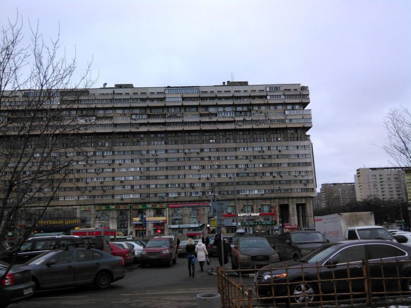 Метро Тульская дом корабль