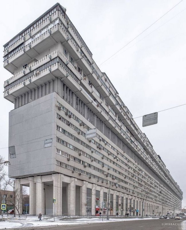 Дом корабль в Москве