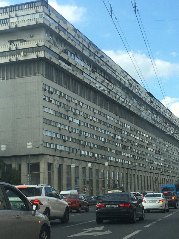 Тульская метро здание корабль