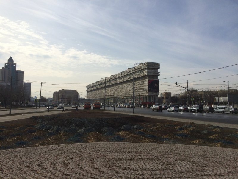 Здание Титаник в Москве
