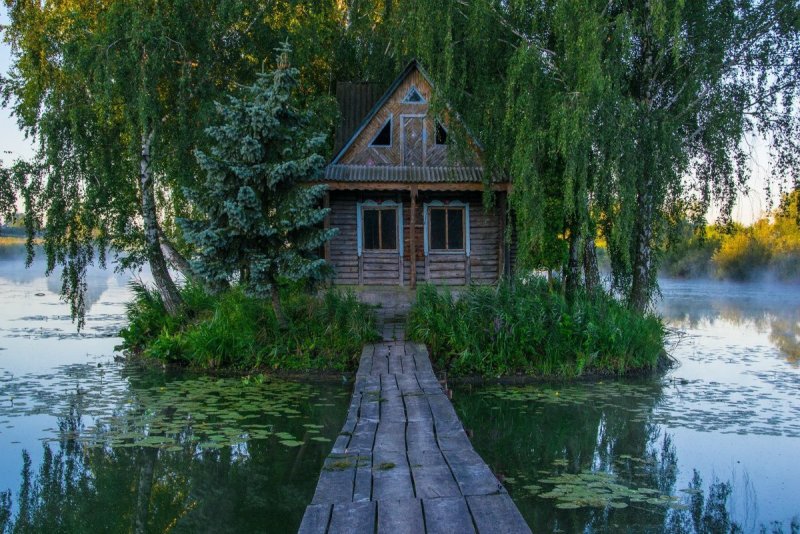 Охотничий домик на острове в селе старый Солотвин