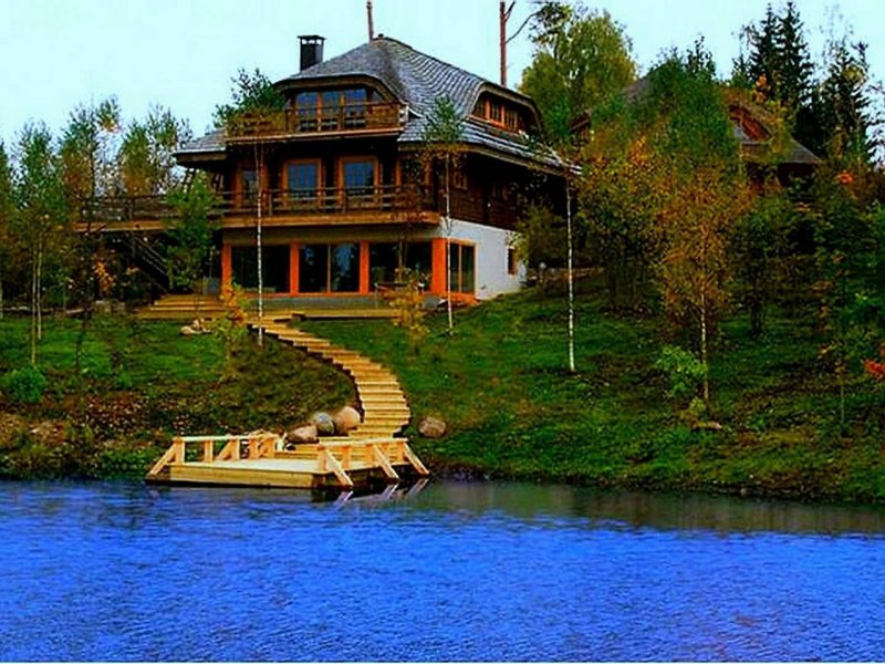Дача у реки