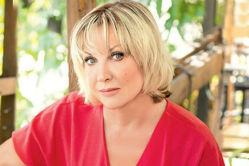 Елена Ищеева ножки