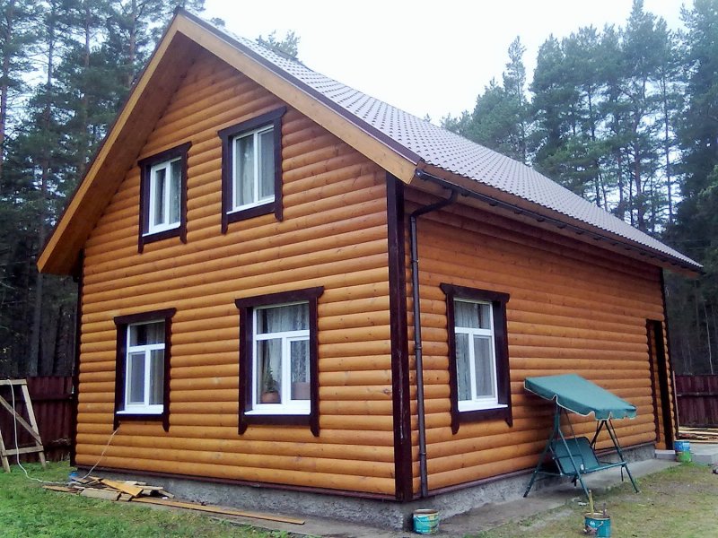 Дом обшитый вагонкой блок Хаус