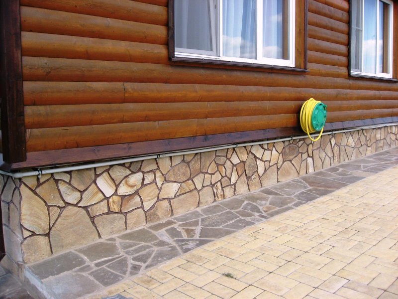 Отделка цоколя